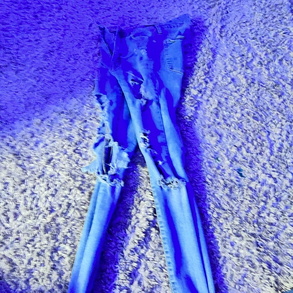 Very skinny extra ripped jeans